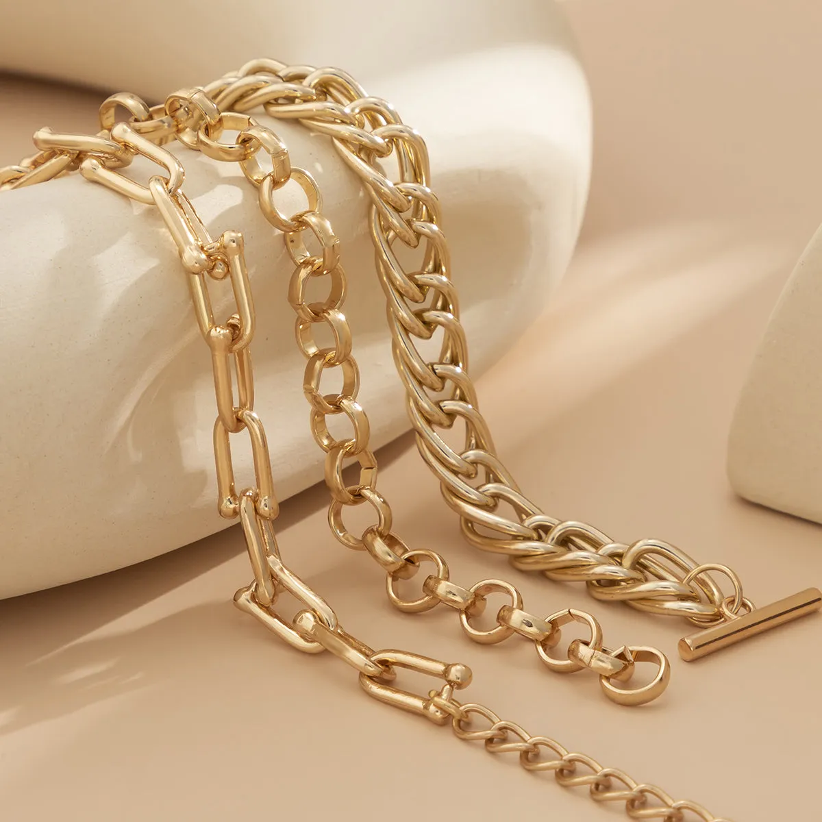 18K Gold-Plated Vachette Clasp Bracelet Set