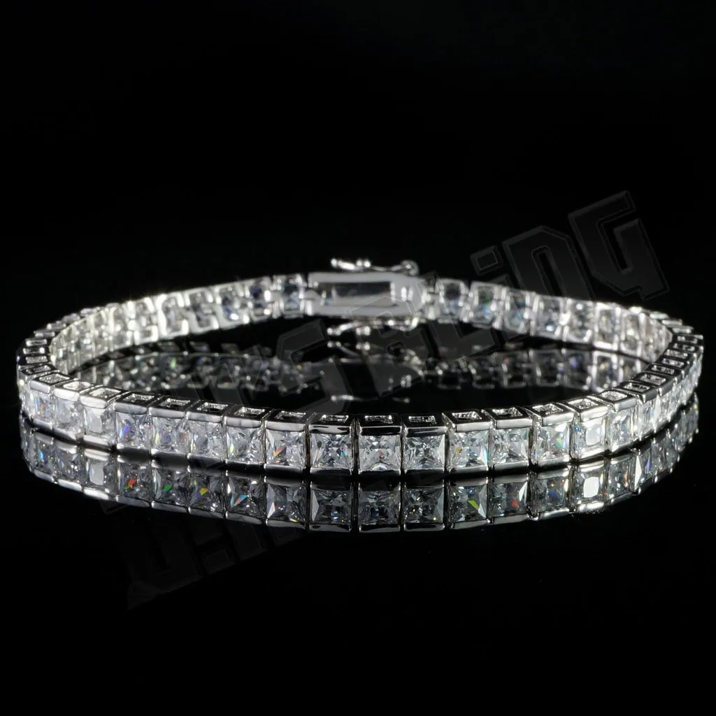 18K White Gold 1 Row Princess Cut Tennis Bracelet