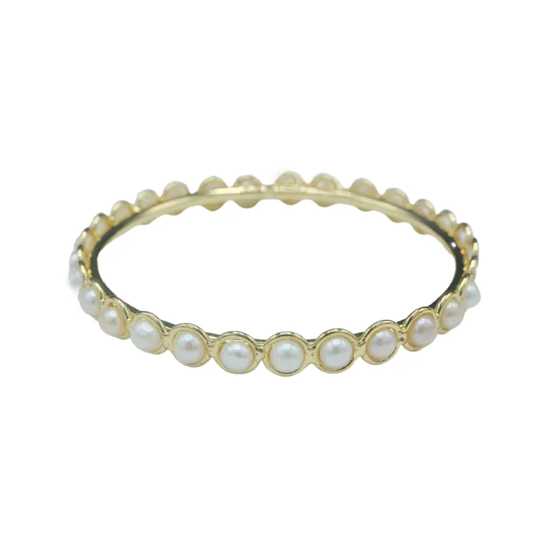 226-01-G | PEARL BEZEL BANGLE ON GOLD