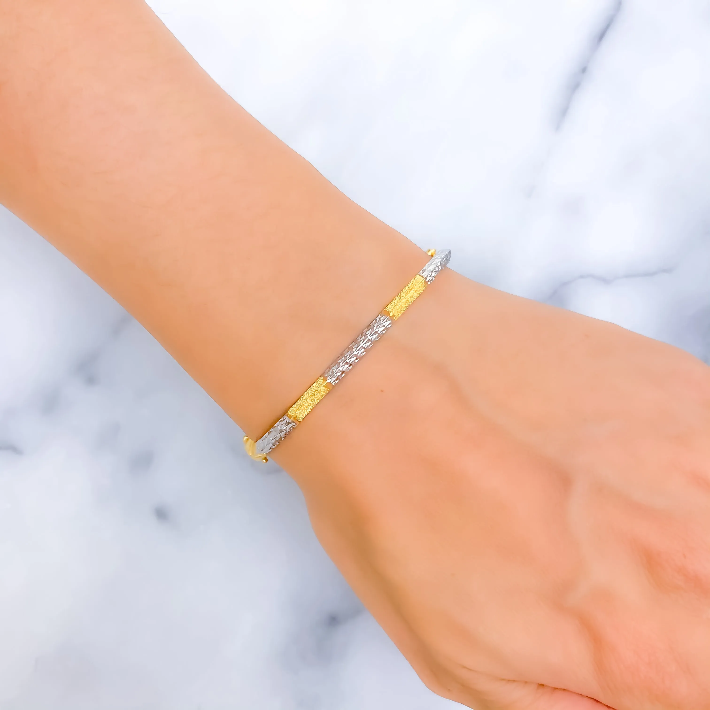 Alternating Sand Finished 22k Gold Bangle Bracelet