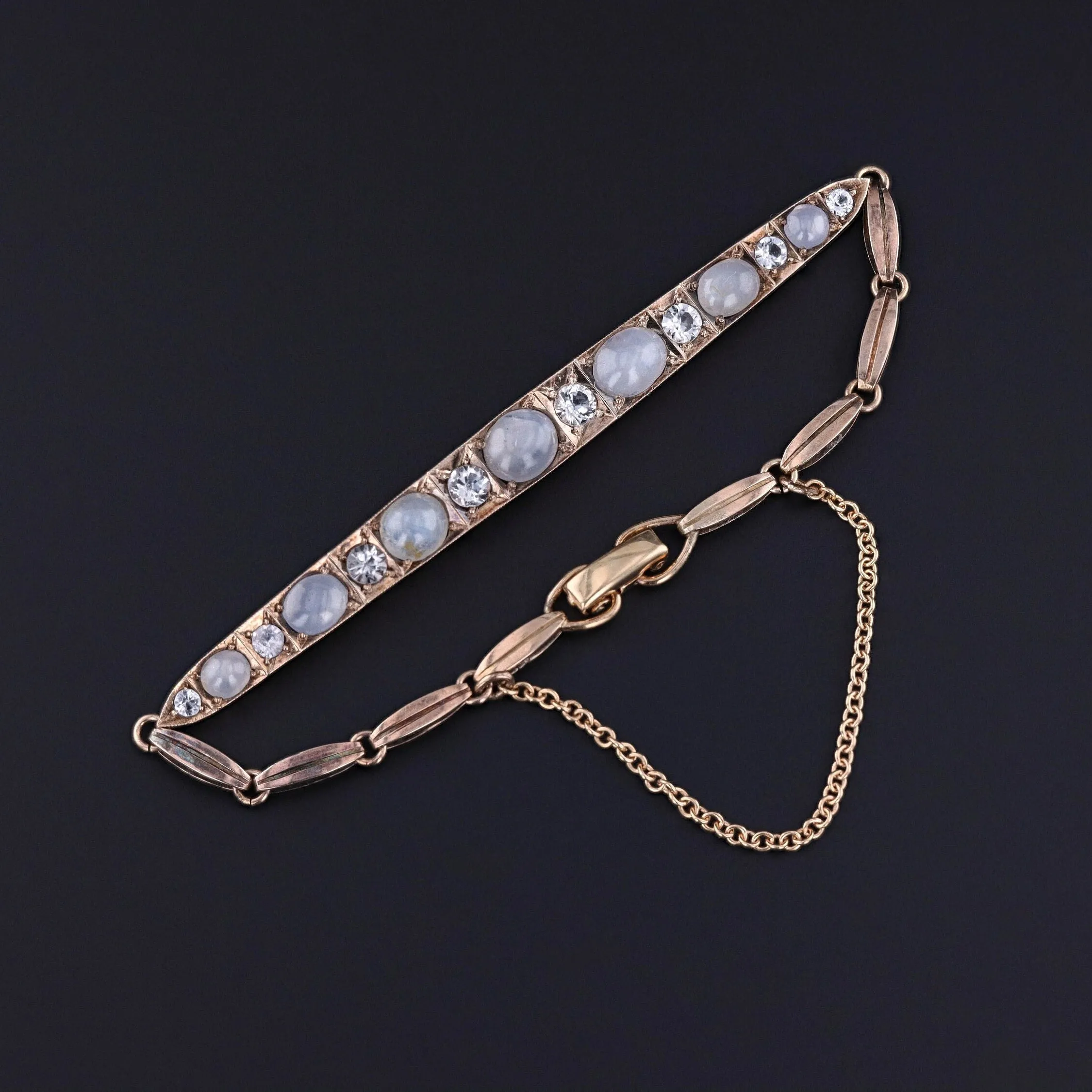 Antique Star Sapphire and White Topaz Bracelet of 9ct Gold
