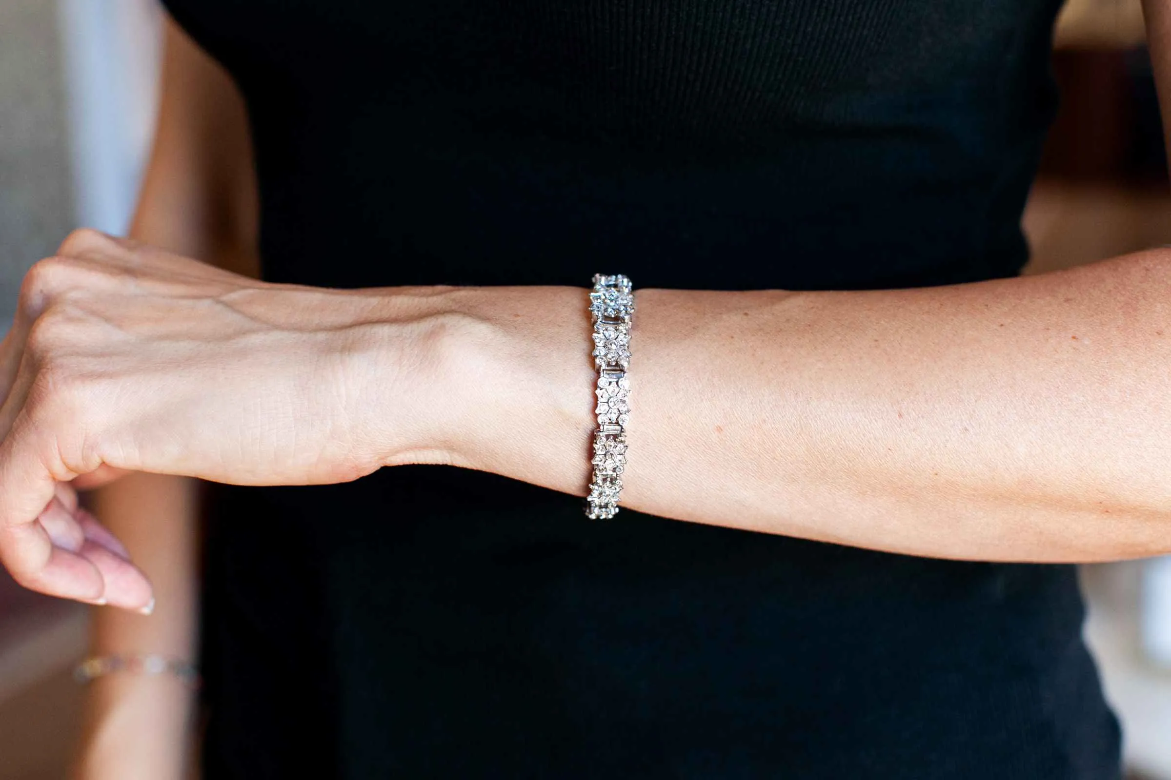Art Deco 6.00 Ctw. Old Mine Cut Diamond Snowflake Motif Bracelet