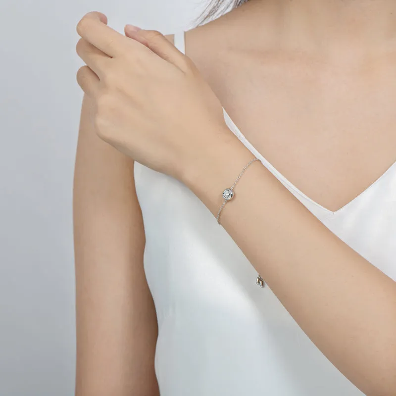 Bezel Setting Round Cut Moissanite Diamond Bracelet