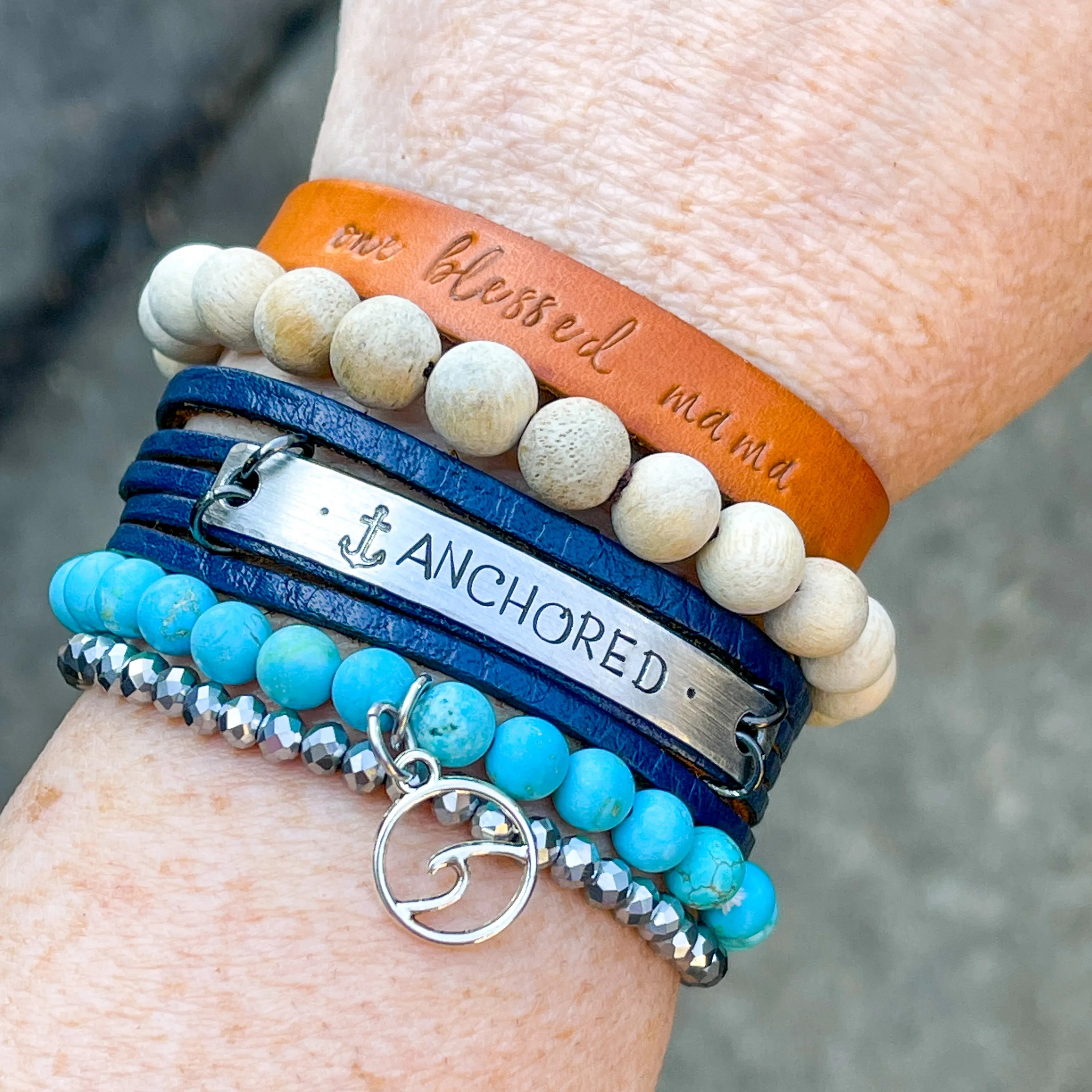 Black BE THE LIGHT Mini Leather Wrap Bracelet | Women Teens | Adjustable