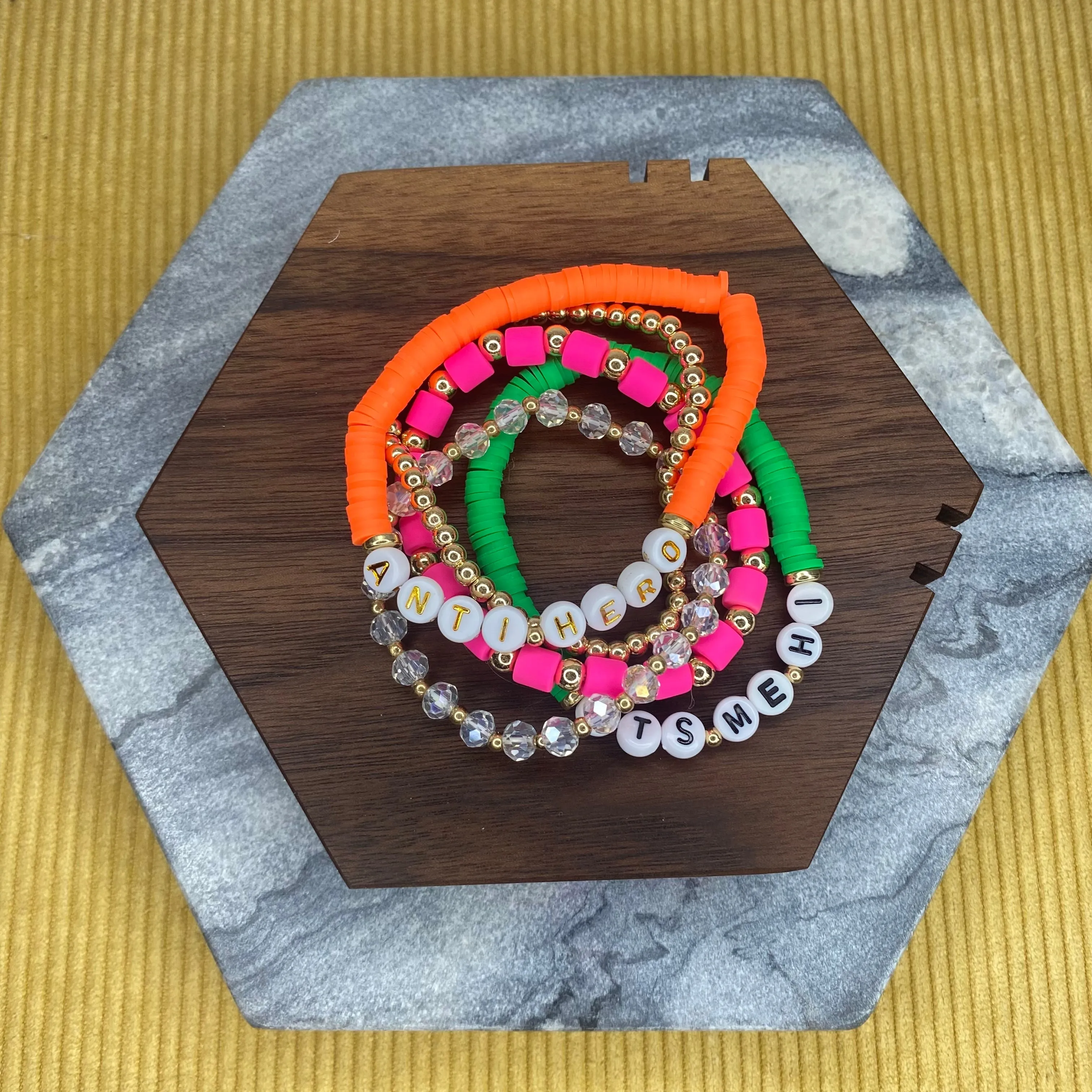 Bracelet - Friendship Bracelets - Anti-Hero
