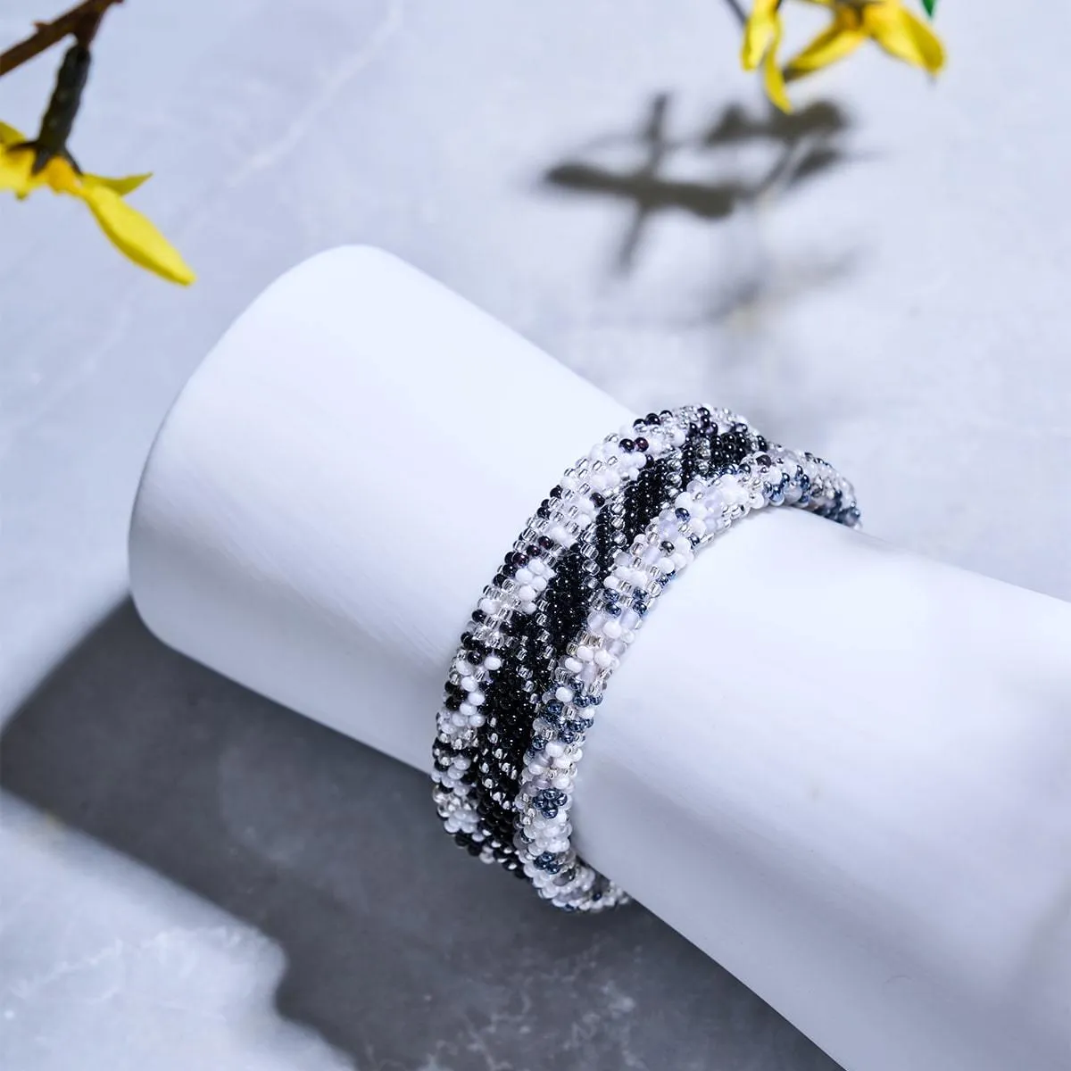 Casablanca | Himalayan Glass Bead Bracelet