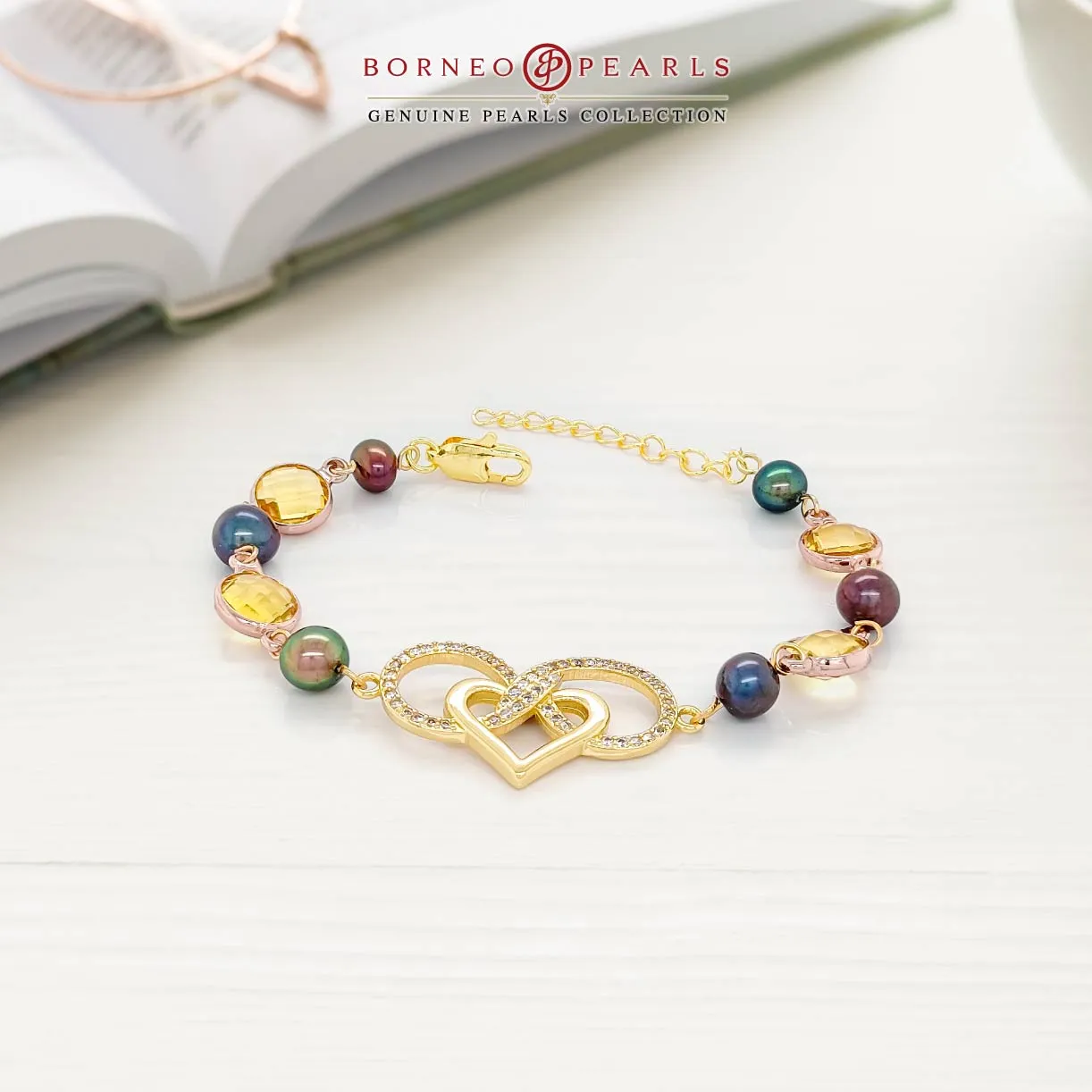 Charm Pearl Bracelet