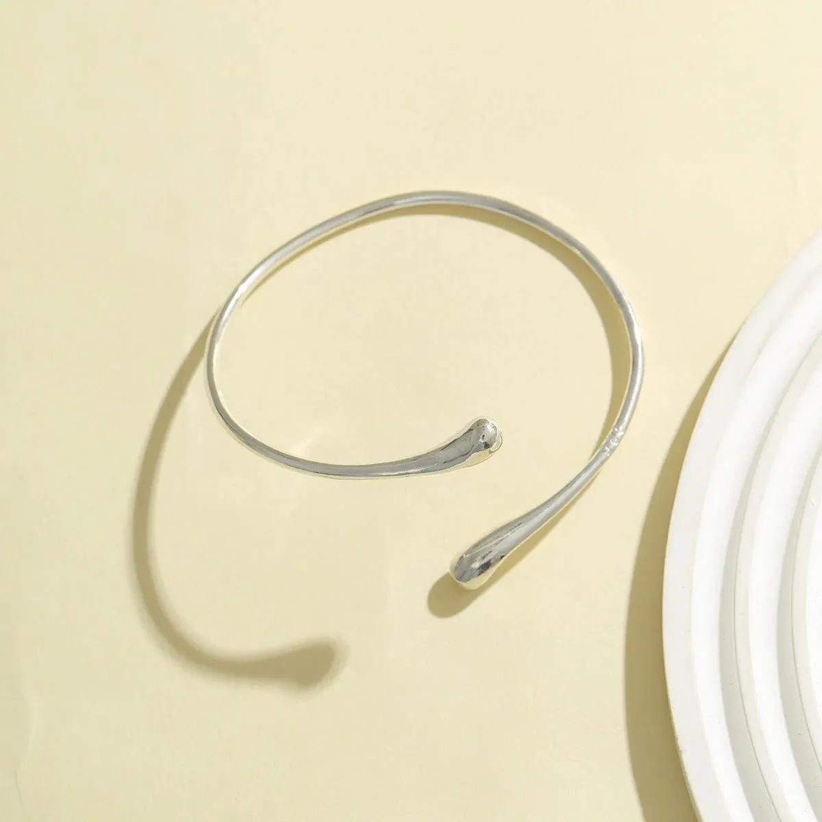 Chic Geometric Arm Cuff