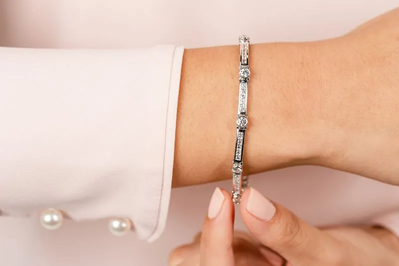Classic Channel Frame Lab-Grown Diamond Bracelet with 7.02 ct.(finished) 2.5mm, 4.25mm