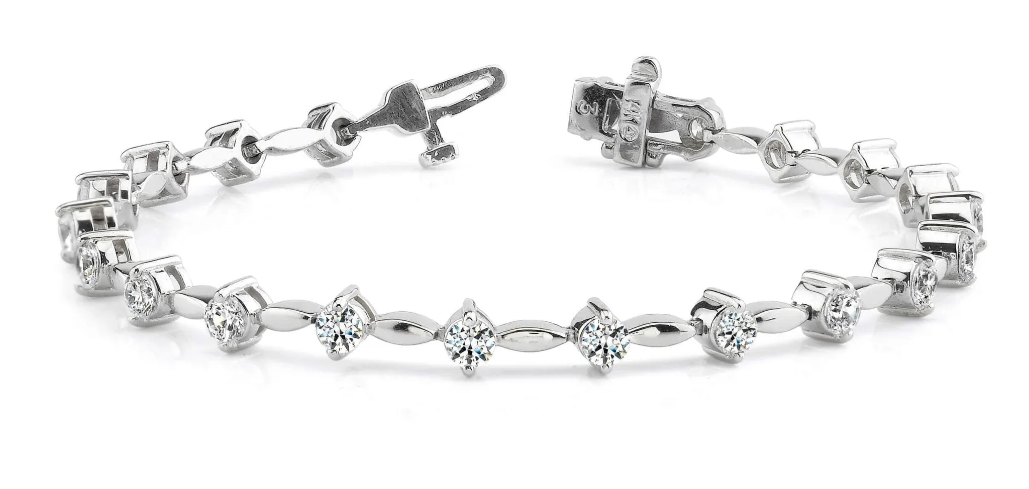 Classic Diamond Link Lab-Grown Diamond Bracelet with 3.99 ct.(finished) 3.8mm