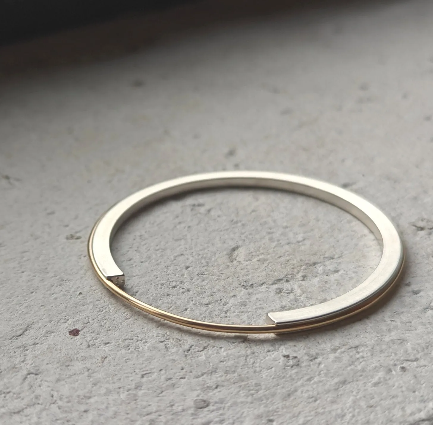 CO-hoop bracelet