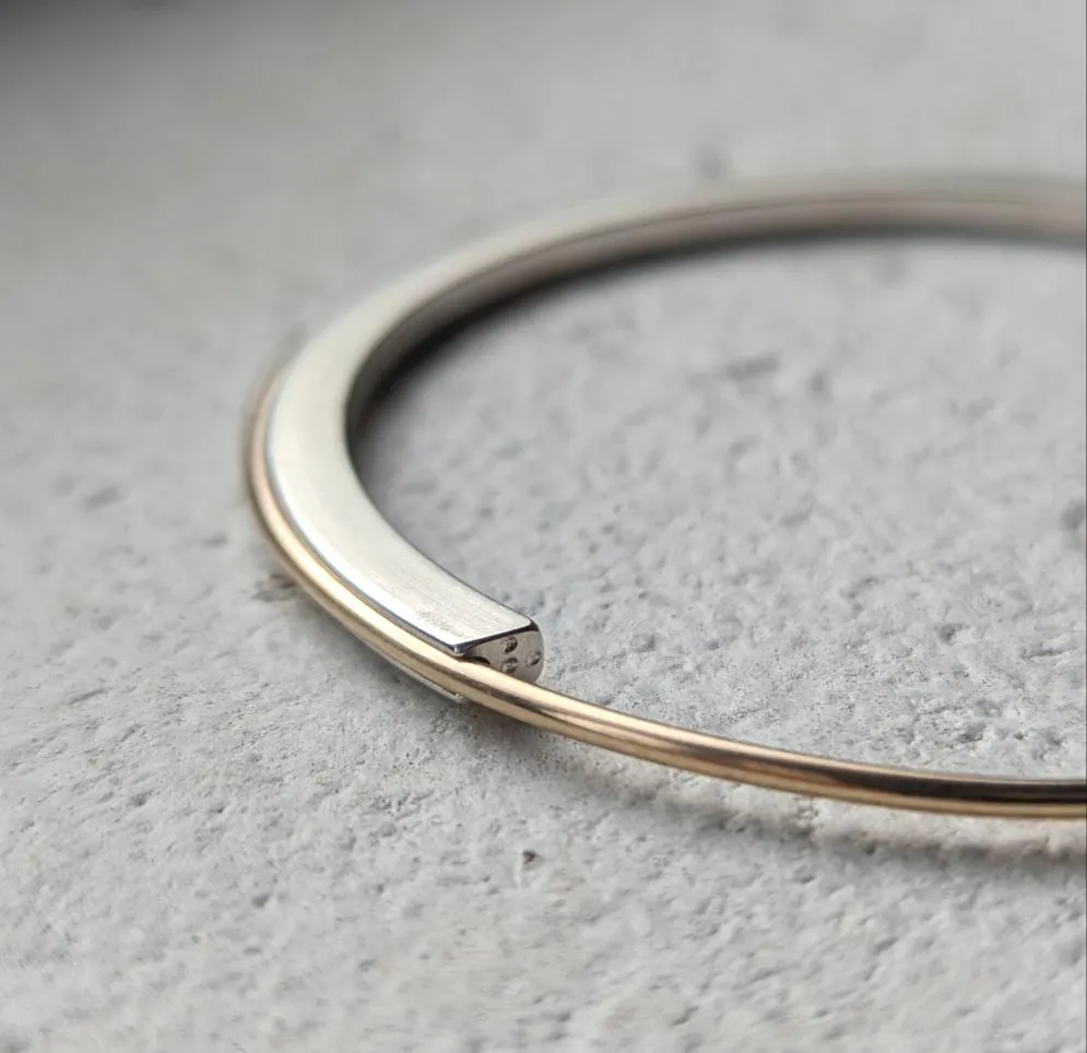 CO-hoop bracelet