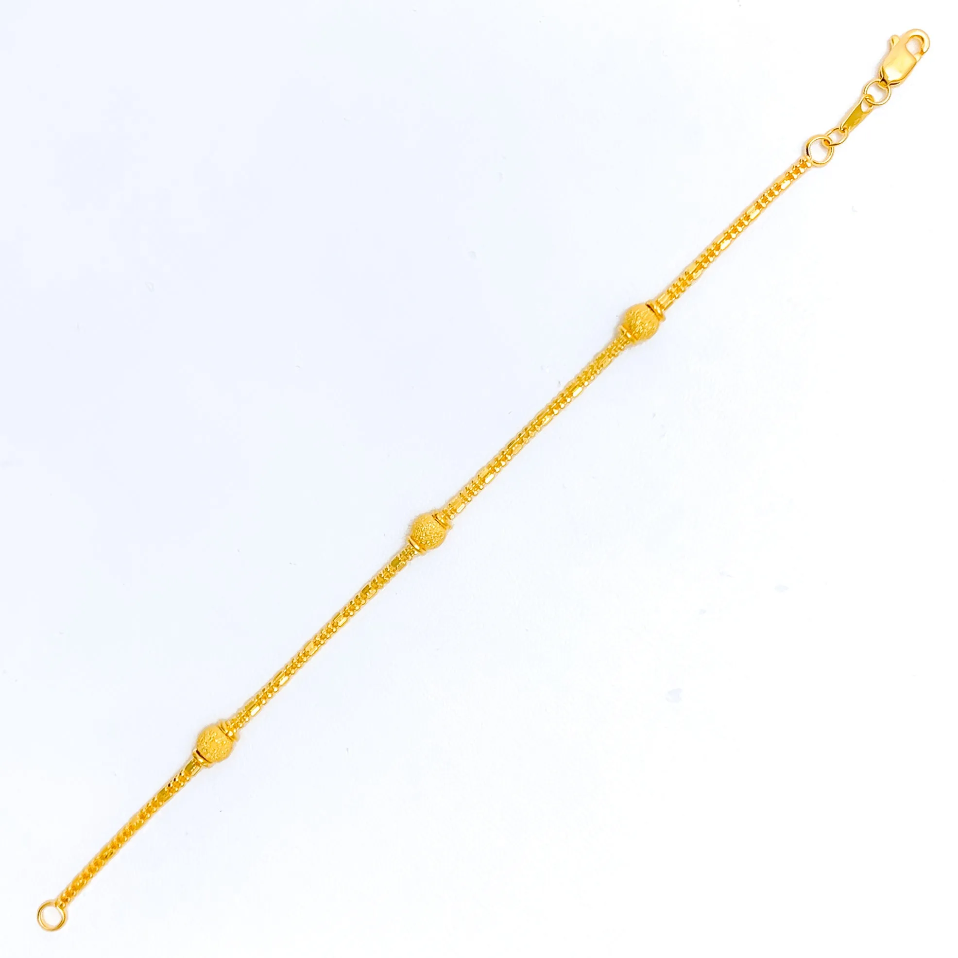 Dainty Lush 22K Gold Bracelet