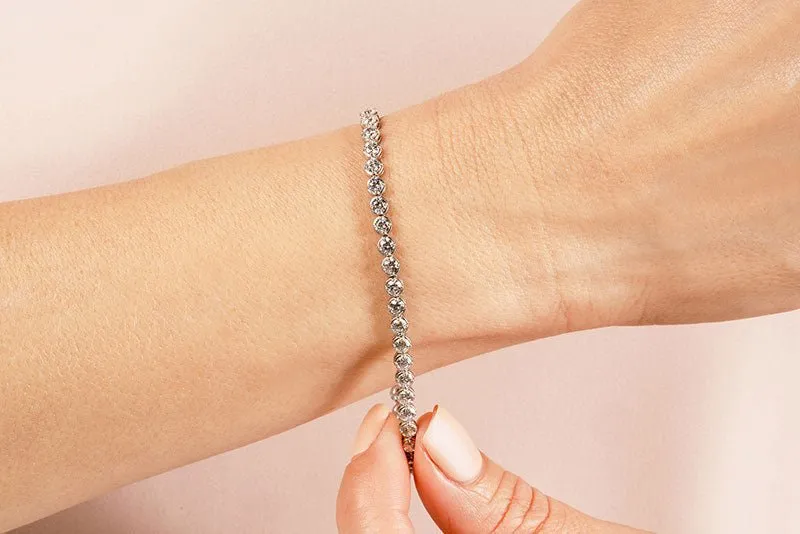 Dazzling Four Prong Lab-Grown Diamond Tennis Bracelet with 4.83 ct.(finished) 3mm
