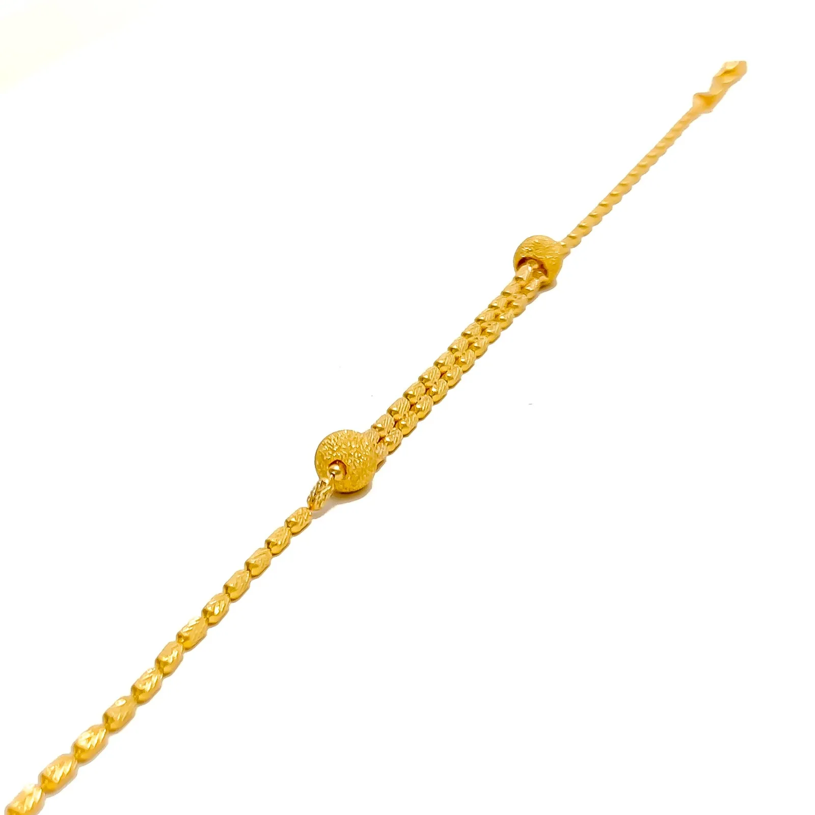 Delightful Attractive 22K Gold Bracelet