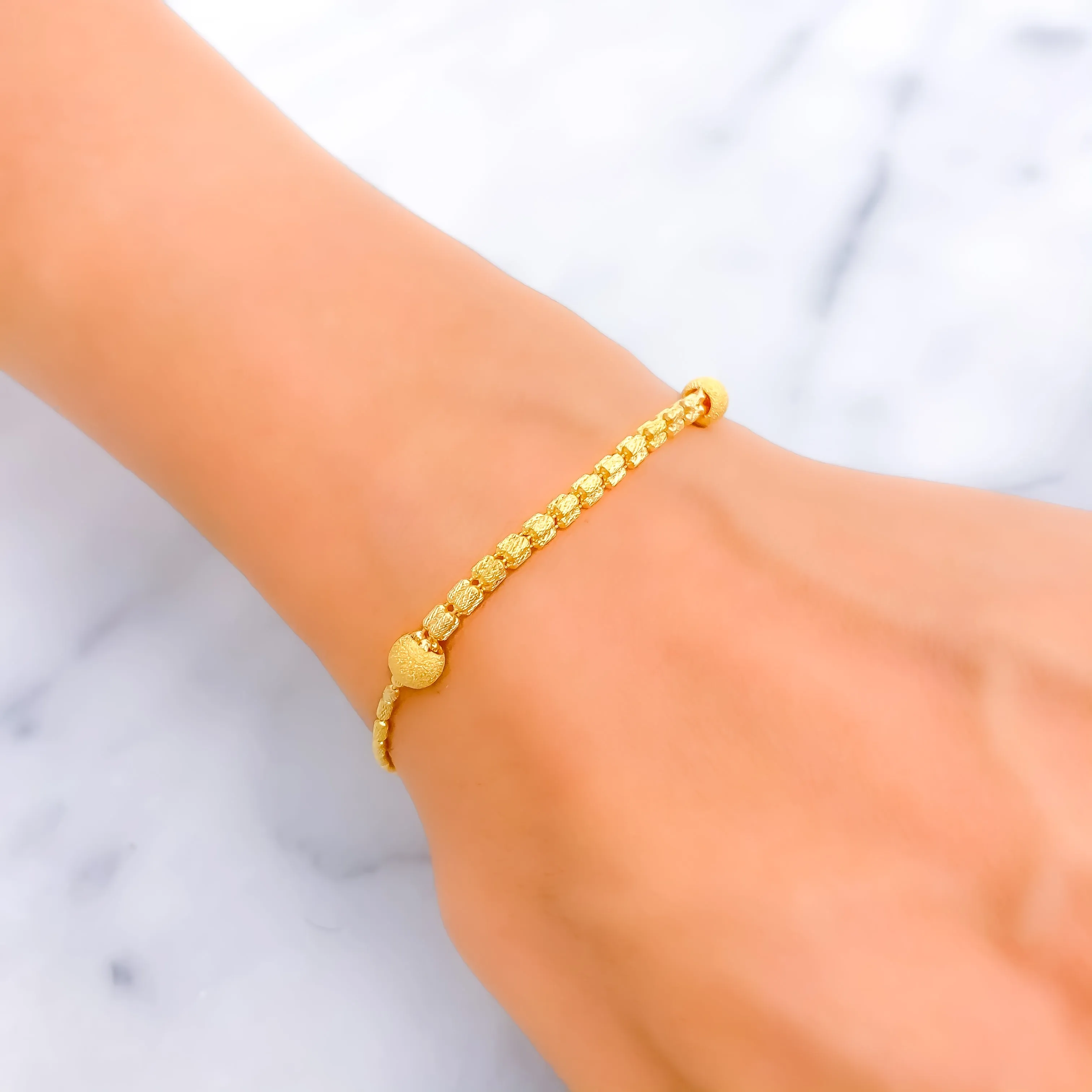 Delightful Attractive 22K Gold Bracelet