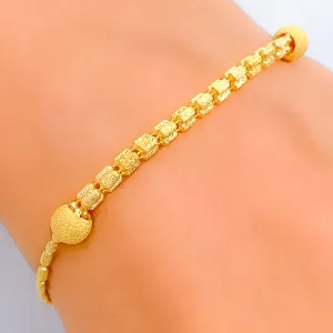 Delightful Attractive 22K Gold Bracelet