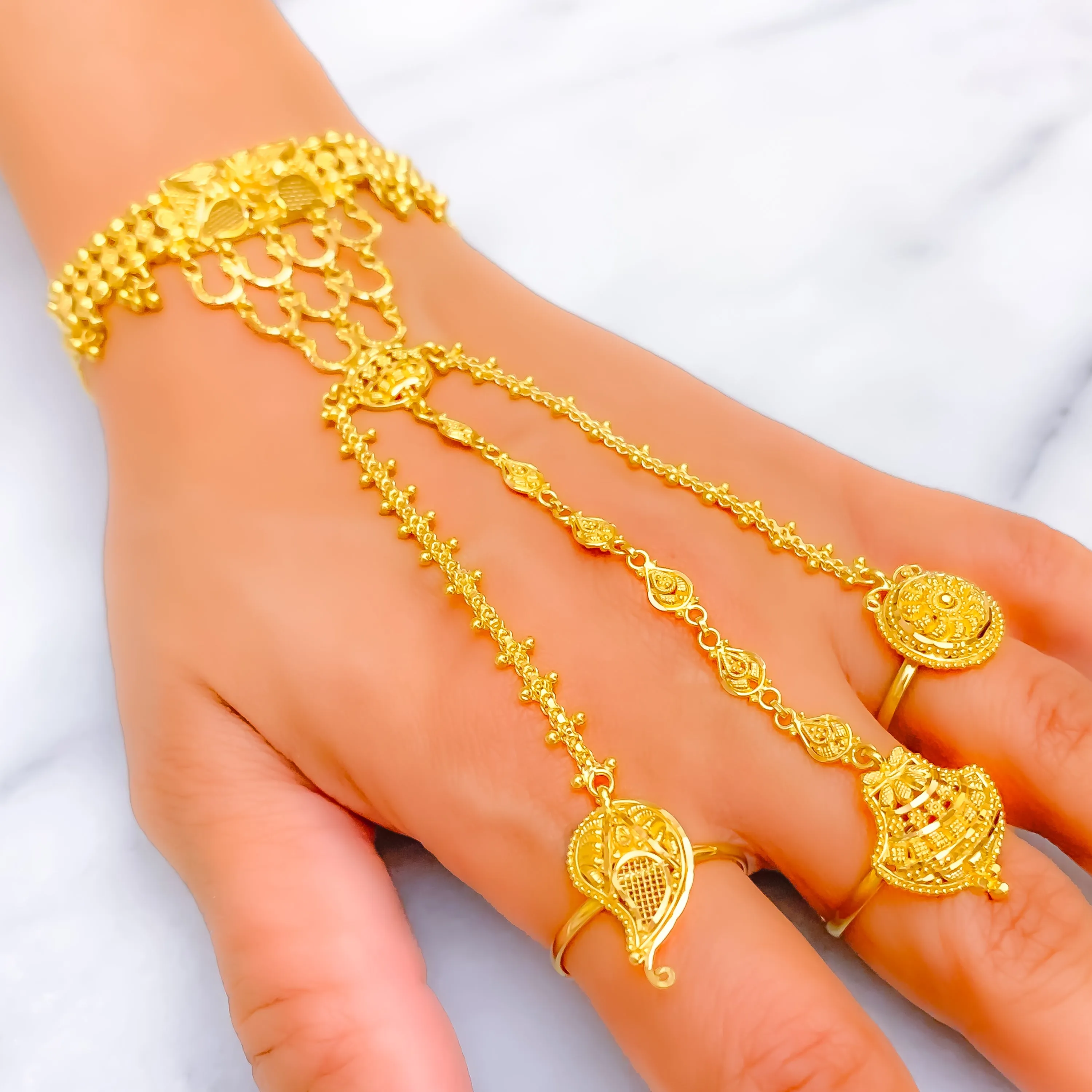 Extravagant Festive 22K Gold Ring Panchangala