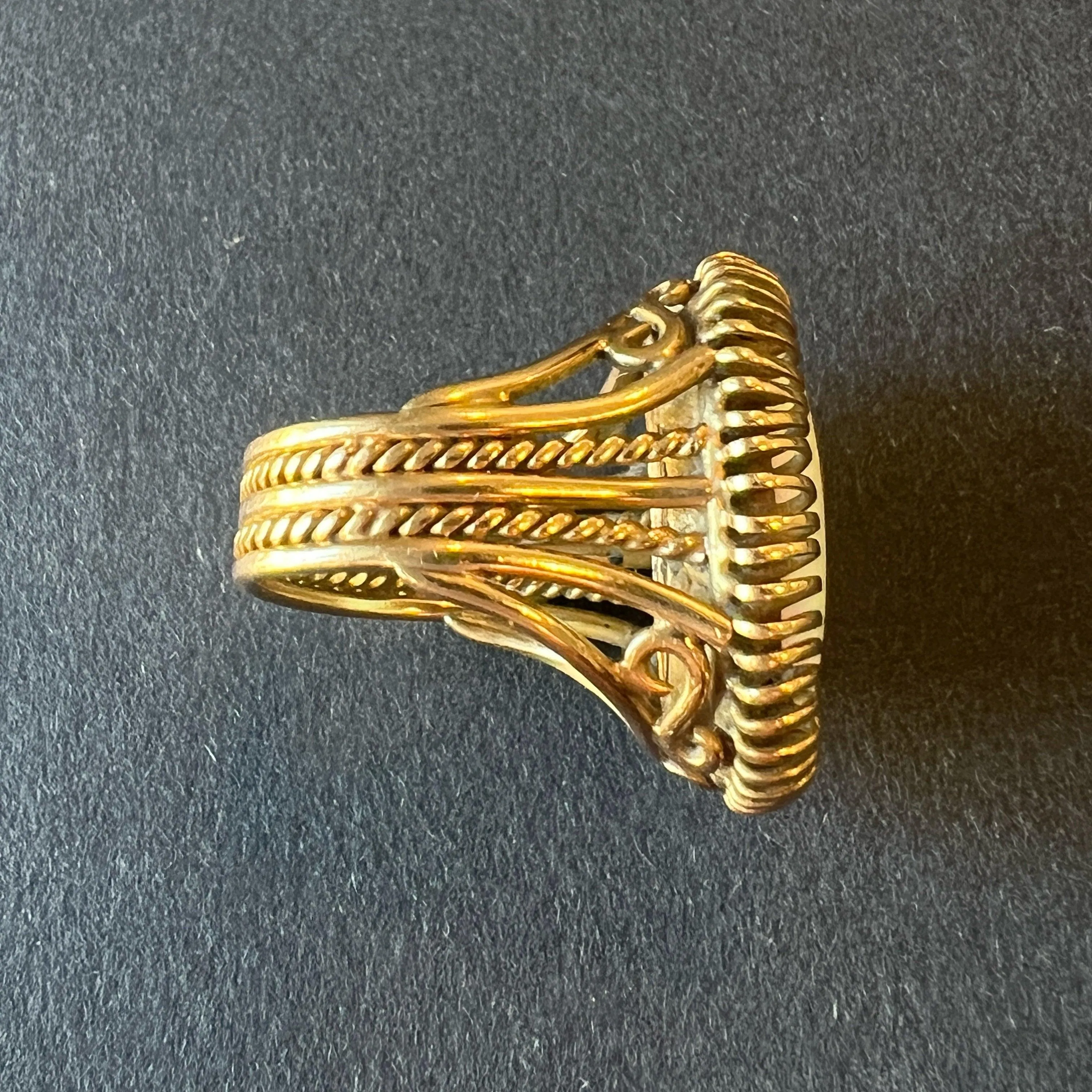 French vintage 18K gold Tubogas opal cabochon cocktail ring