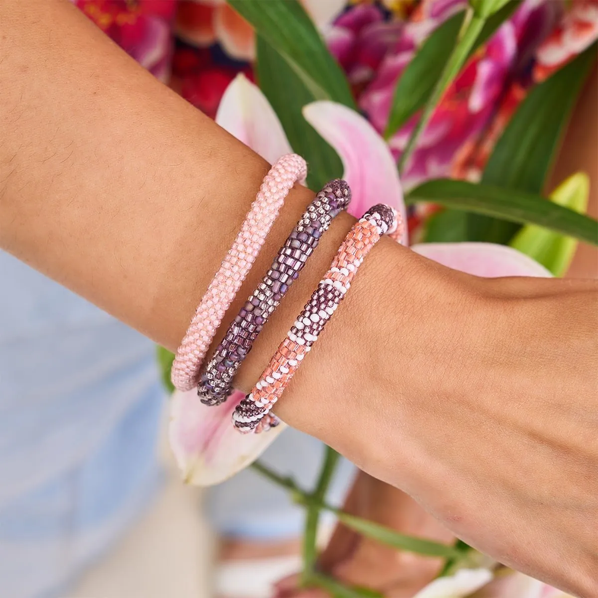 Georgia Peach | Himalayan Glass Bead Bracelet