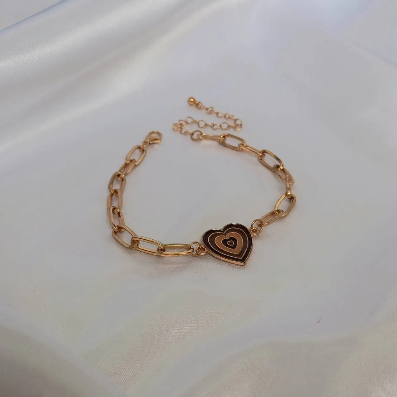 Gold & Brown Heart Bracelet - Gold Jewellery In The UK,Gold Bracelets In The UK,Brown Heart Bracelet,Heart Jewellery,Gold Chain Bracelets