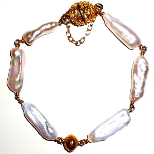 Gold & White Stick Pearl Bracelet