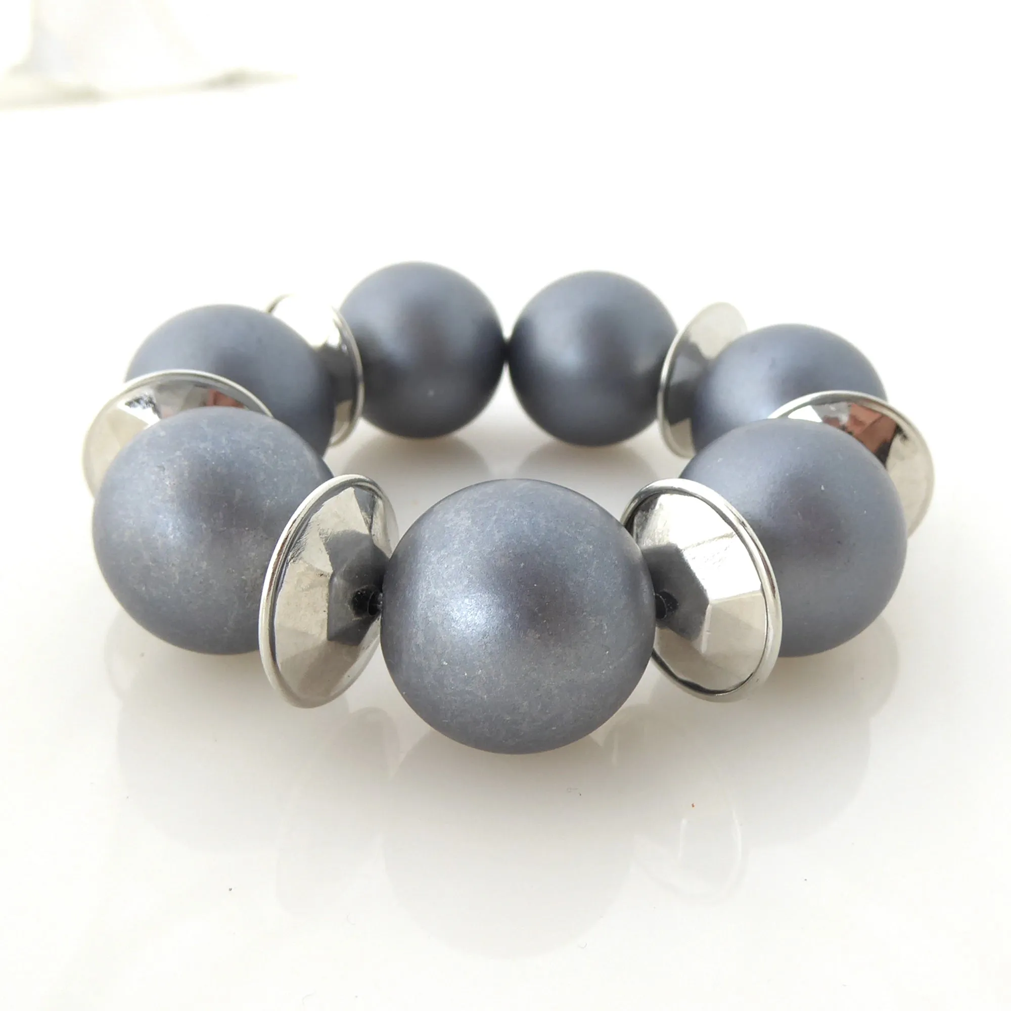 Gray kimoyo bead bracelet