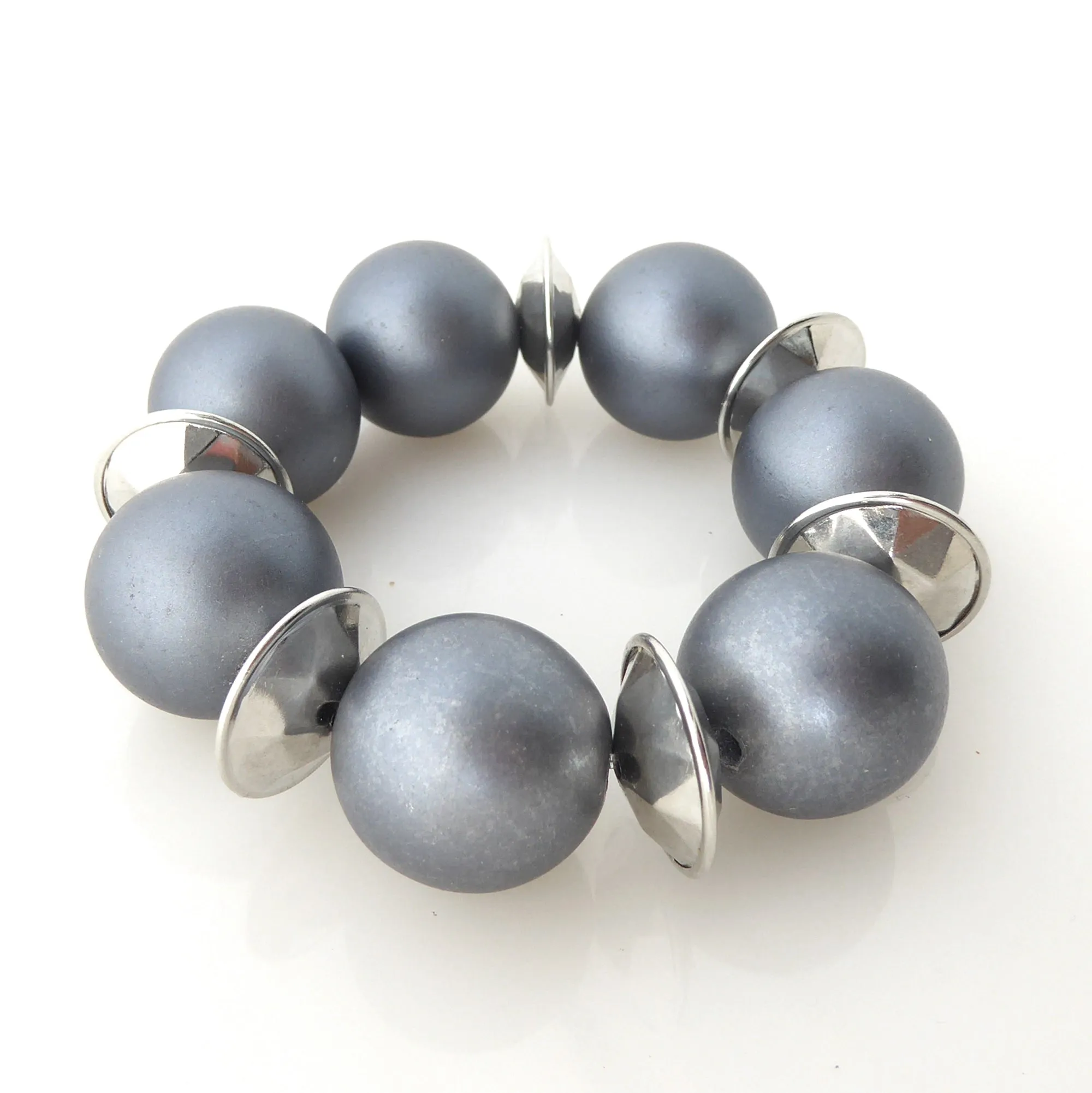 Gray kimoyo bead bracelet