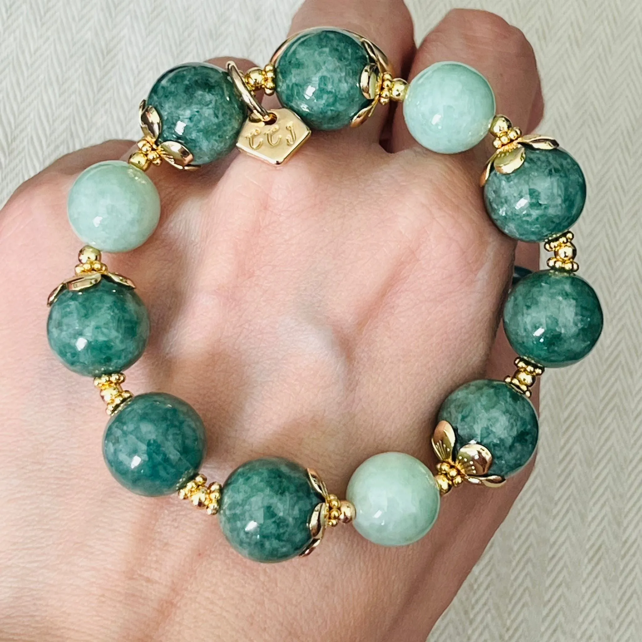 Green Pea Jade & Pastel Jade Bracelet
