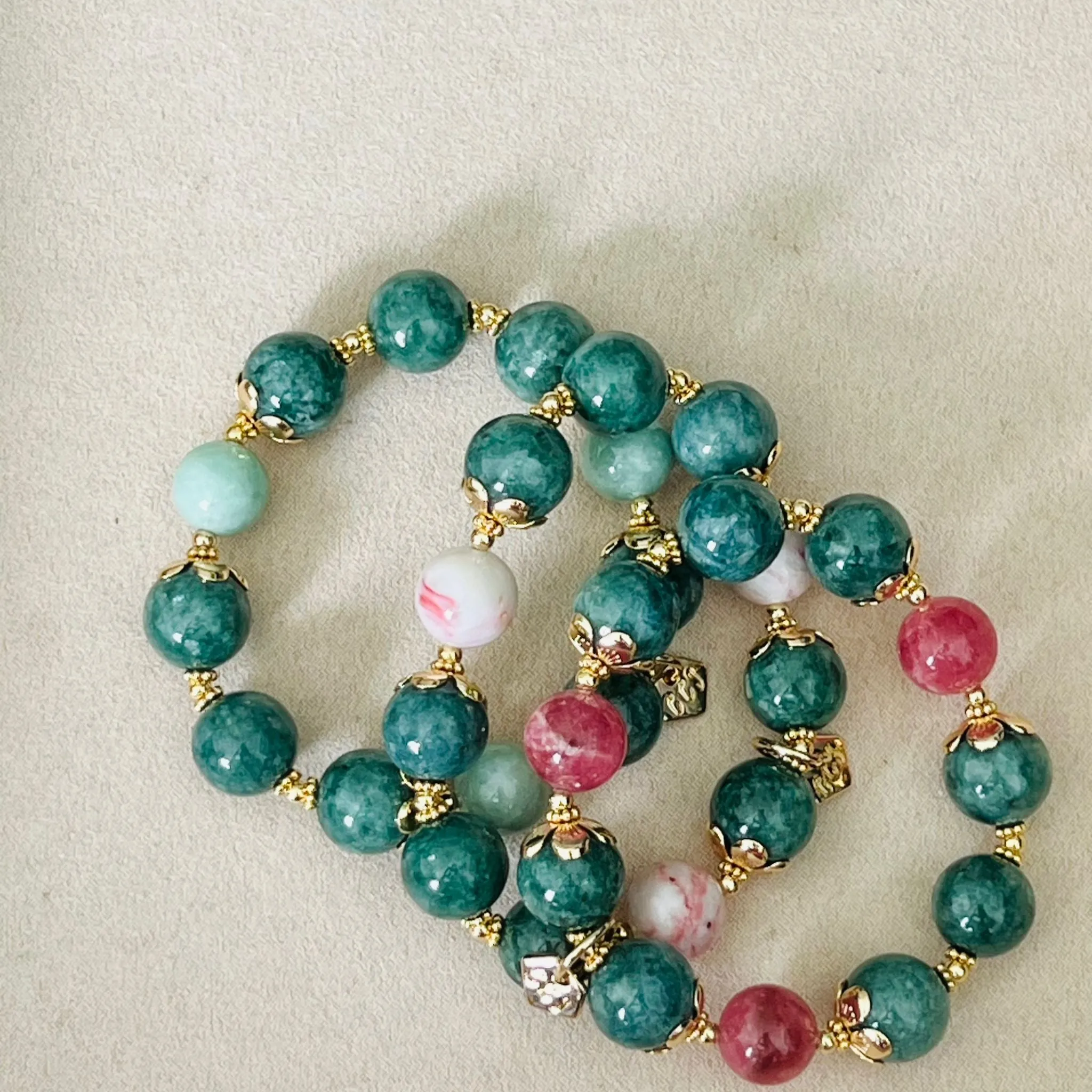 Green Pea Jade & Pastel Jade Bracelet
