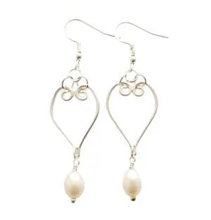 Hawaiian Jewelry For Women, Wire Loop Heart Earrings Natural Rice Pearls Earrings Beachy Pearl Jewelry Birthday Gift (June Birthstone Gift)