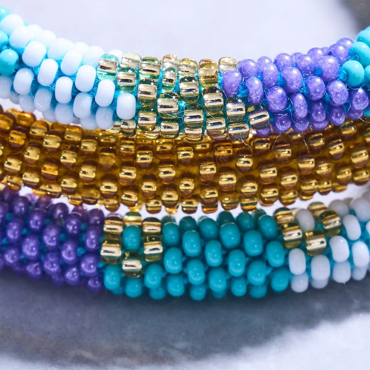 Hummingbird | Himalayan Glass Bead Bracelet