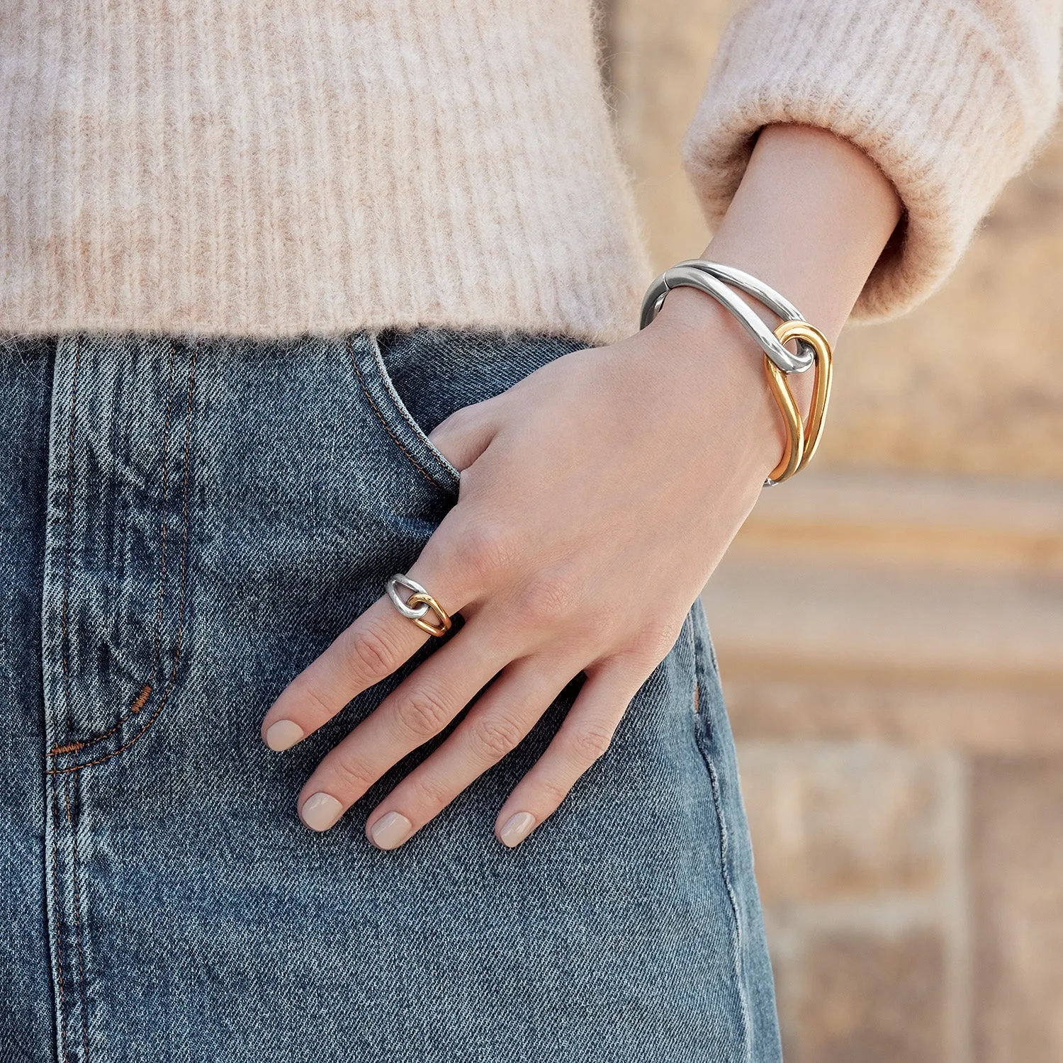 Interlok Curve Two Tone Hinge Bangle - JF0256