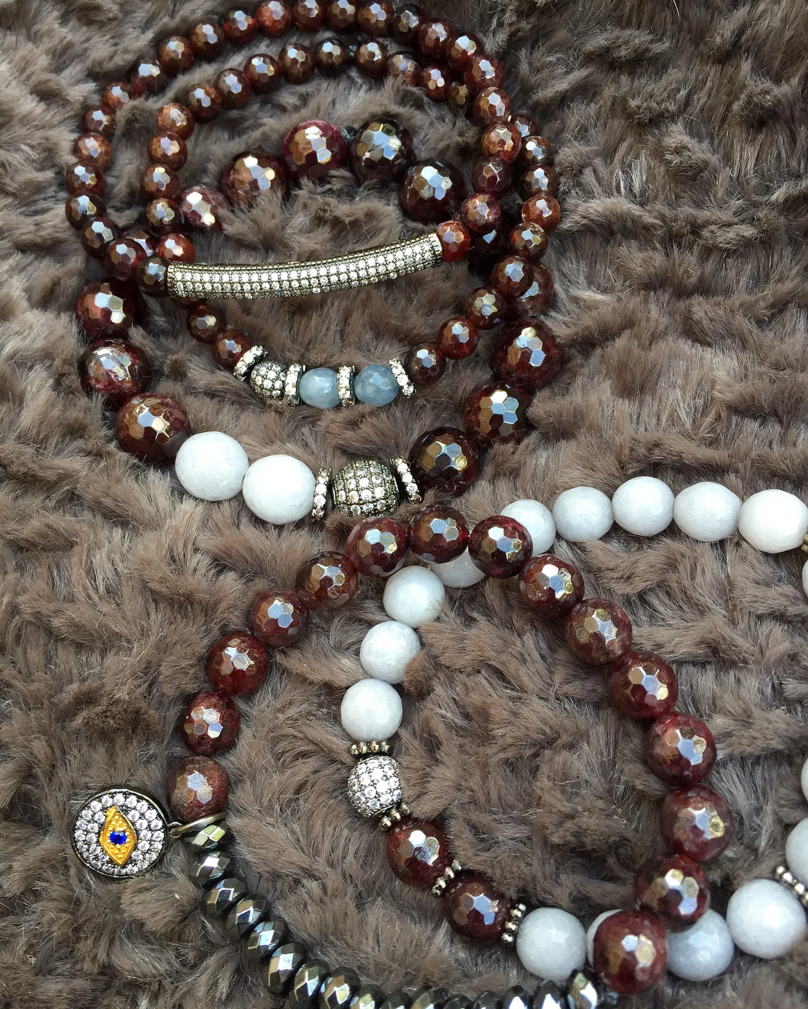 KENNEDY GUNMETAL garnet/gray jade