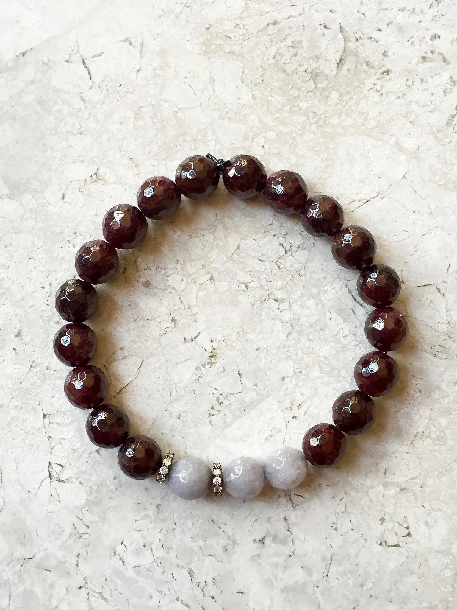 KENNEDY GUNMETAL garnet/gray jade