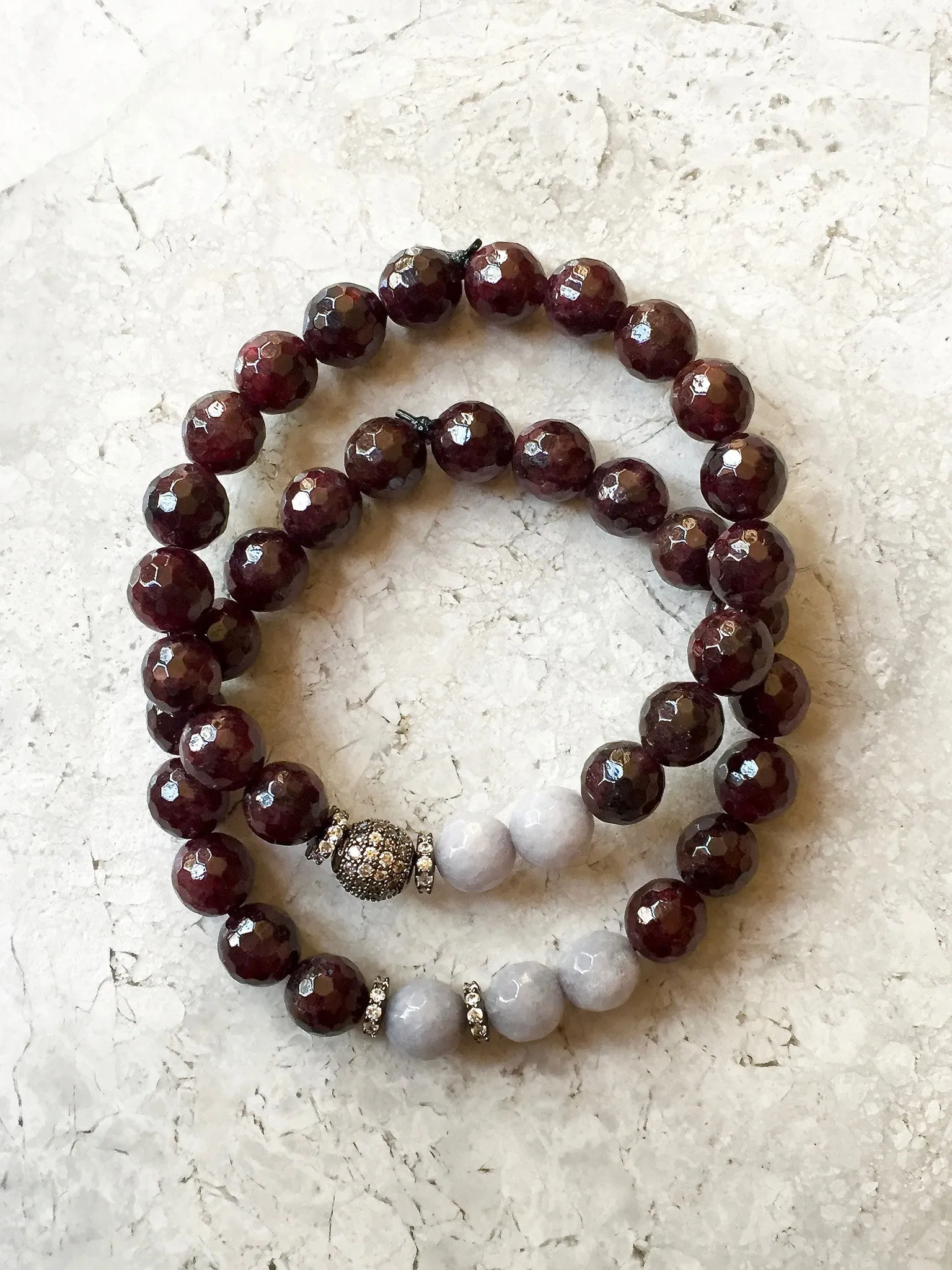 KENNEDY GUNMETAL garnet/gray jade