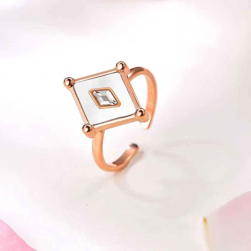 Kite / Ring Pearl Rose Gold
