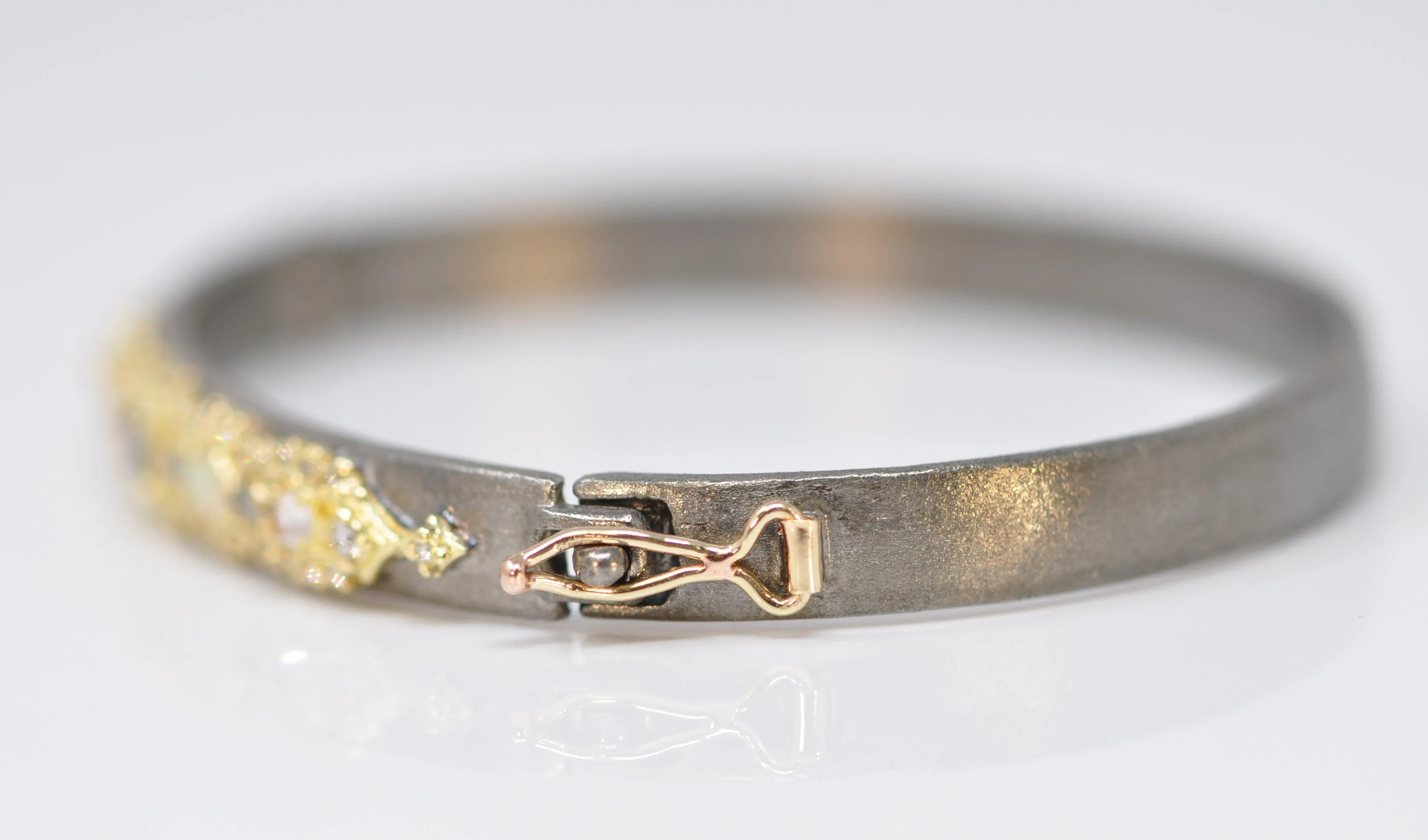 MORGANITE AND OPAL HUGGIE BRACELET WITH DIAMONDS