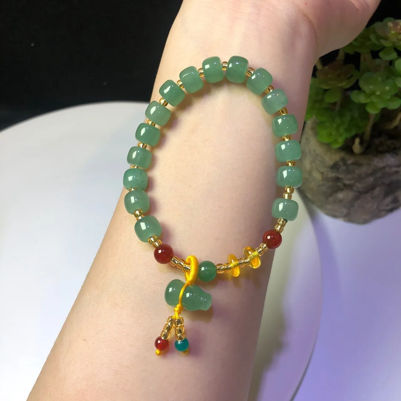 Natural Aventurine Jade Barrel Beads with Agate