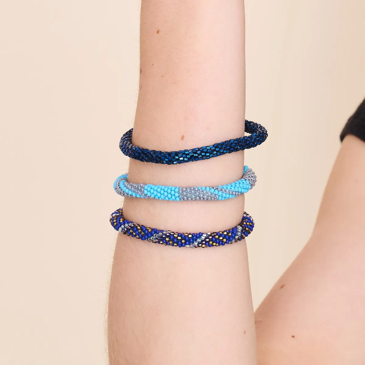 Ocean Pewter | Himalayan Glass Bead Bracelet