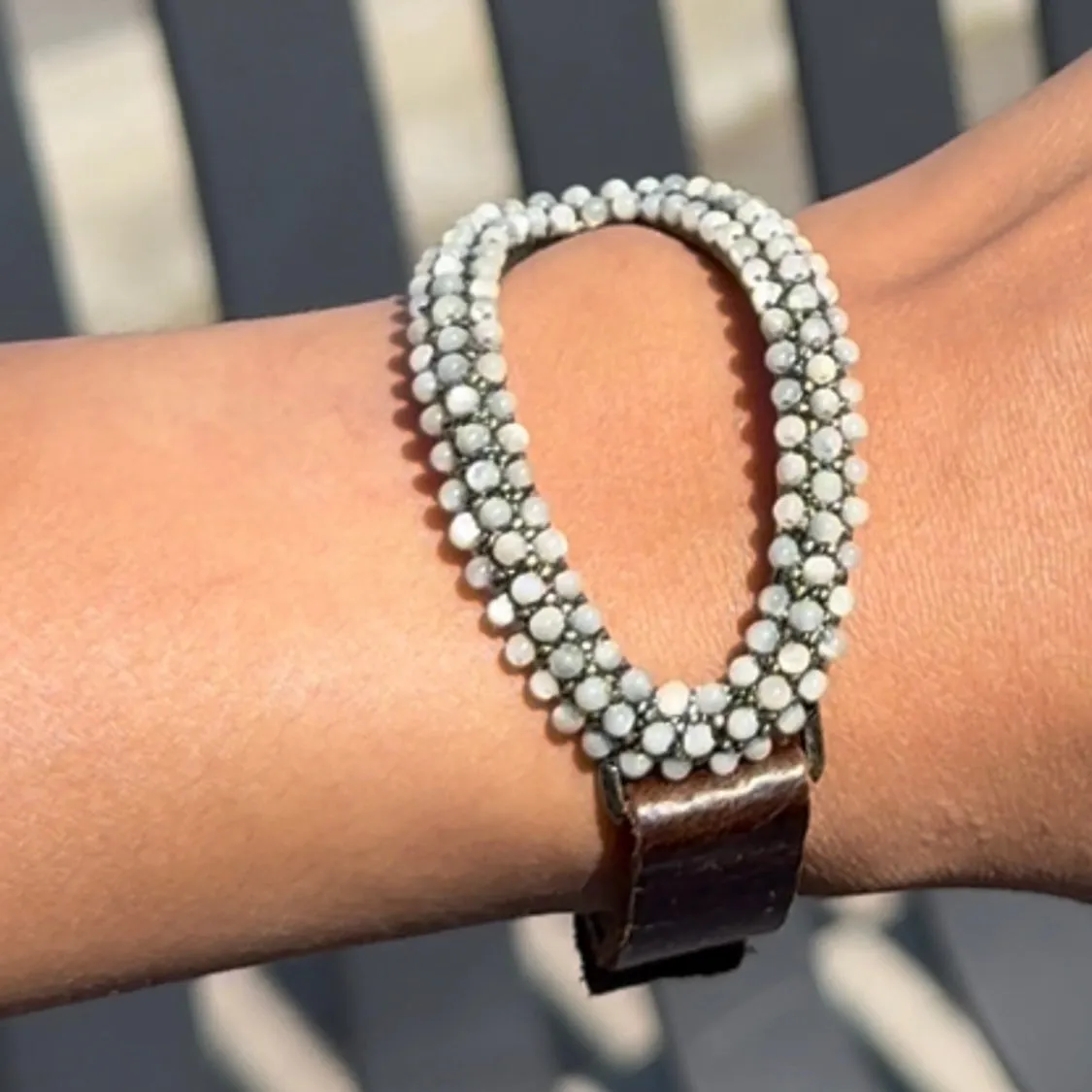 Open Horizontal Circle Leather Bracelet – MOP