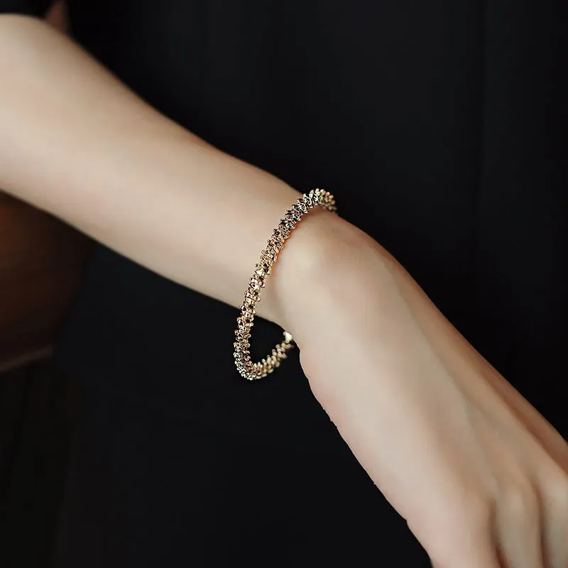 Opper Alloy Gold Gothic Bracelet
