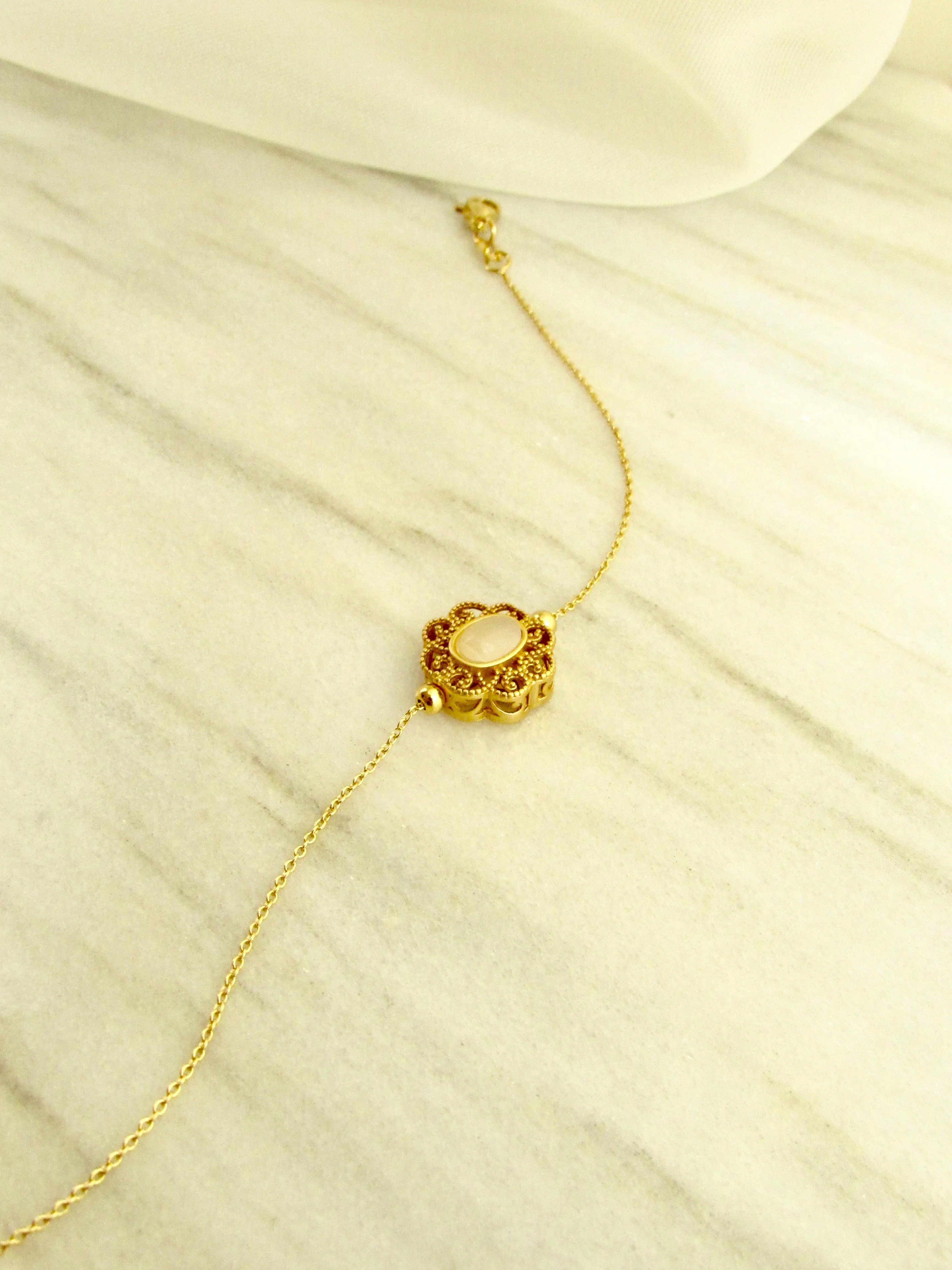 Oriental Floral Oval Jade Gold Bracelet
