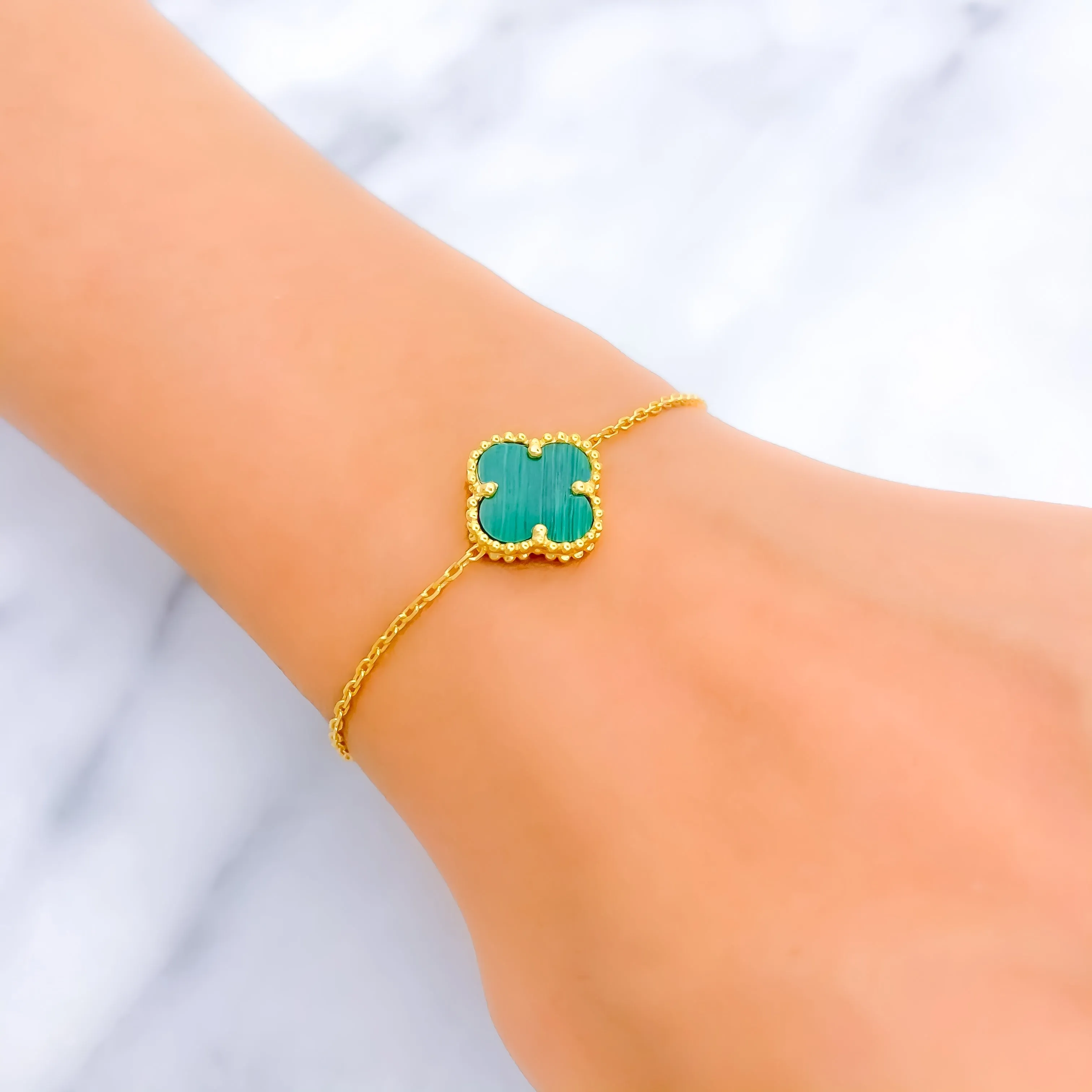 Ornamental Distinct 21k Gold Bracelet