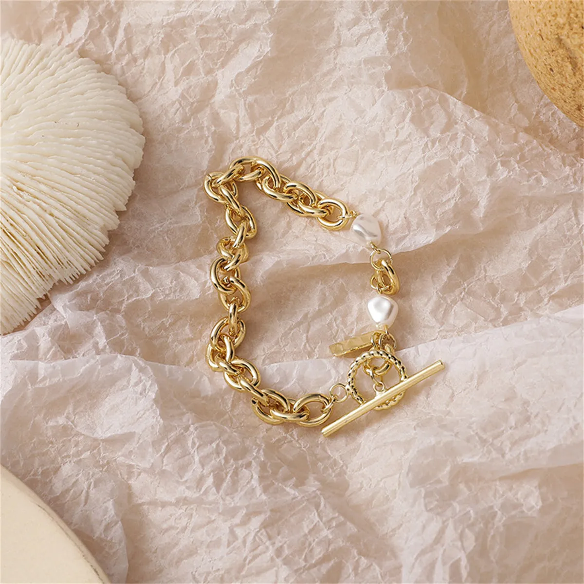 Pearl & 18K Gold-Plated Cable Chain Toggle Bracelet