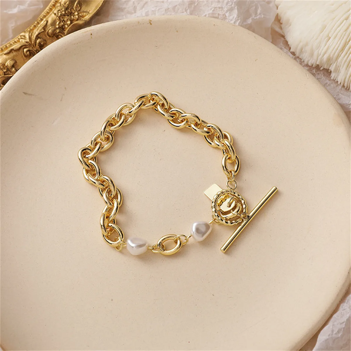 Pearl & 18K Gold-Plated Cable Chain Toggle Bracelet