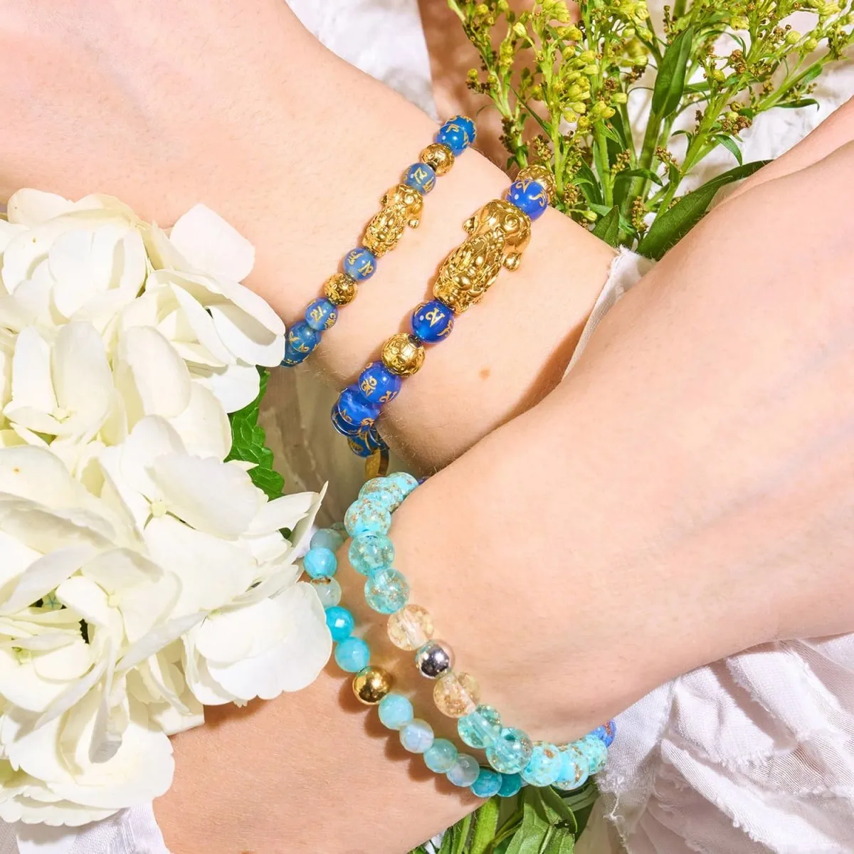 Pixiu Feng Shui Bracelet | WATER Element | Blue Agate x 18k Gold