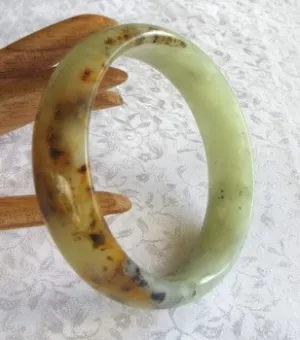 "Animal Print" Natural Color Chinese River Jade Bange Bracelet 60mm (JBB3205)