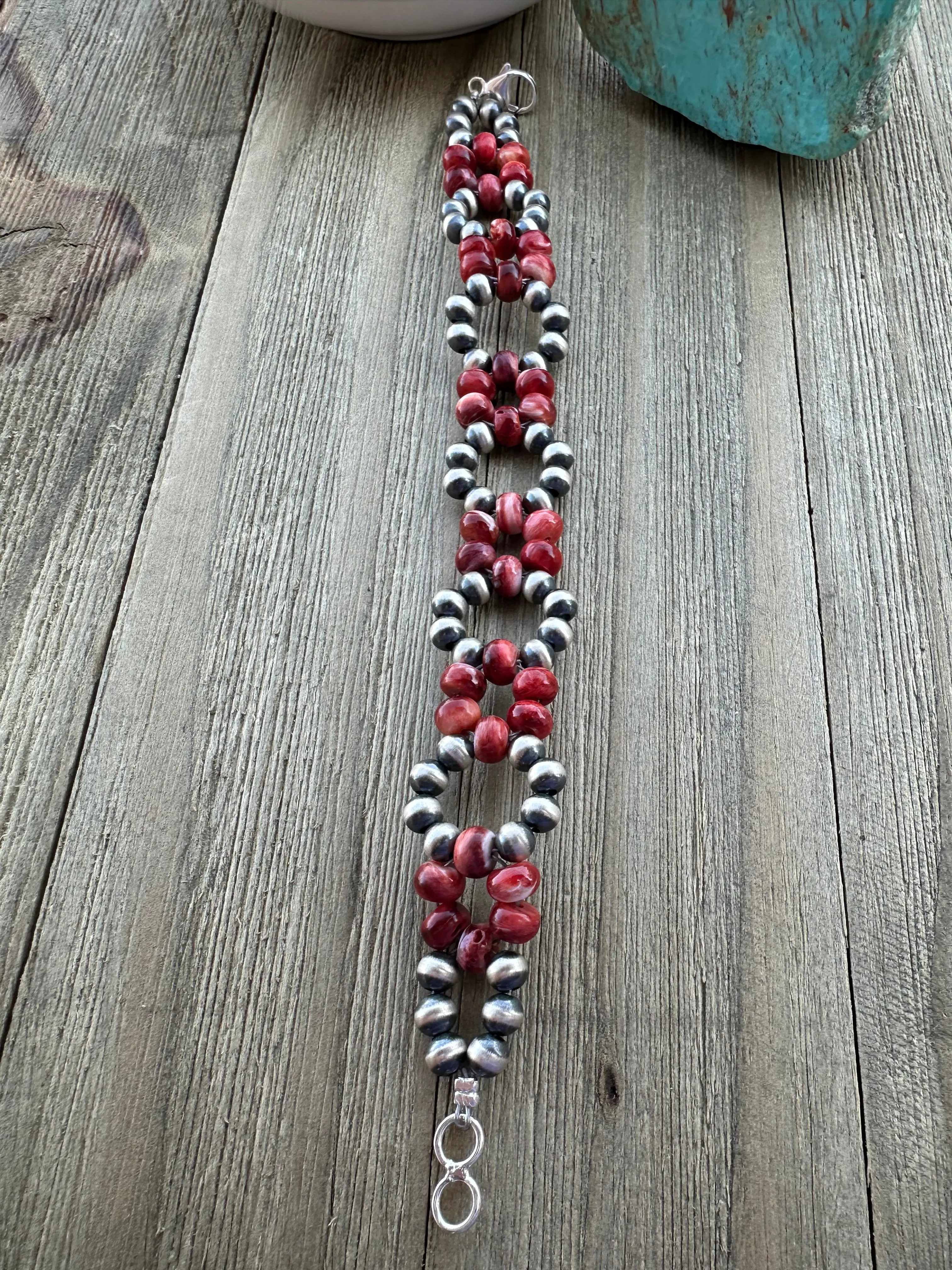 Red Spiny pearl Flower Bracelet