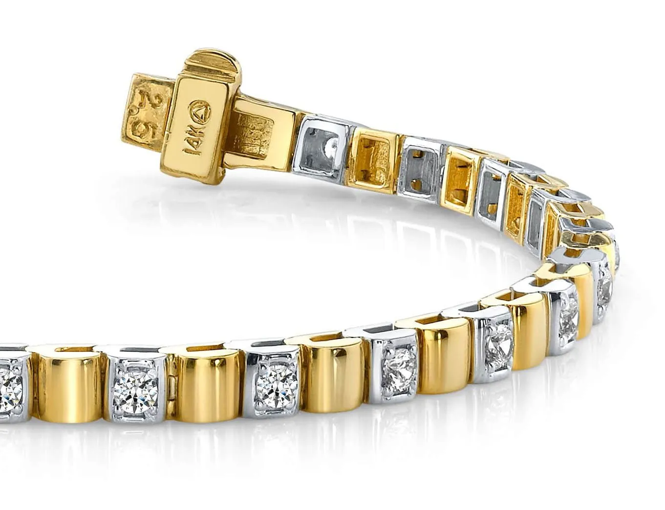 Solid Box Link Lab-Grown Diamond Bracelet with 1.50 ct.(finished) 2.5mm
